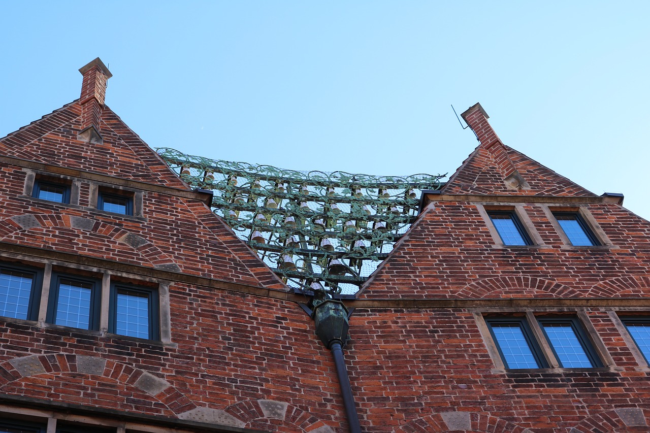 bremen hooper street glockenspiel free photo