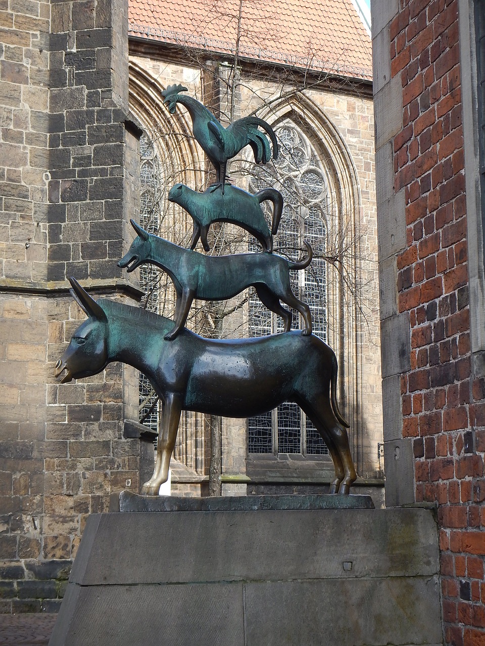 bremen musicians statue story free photo