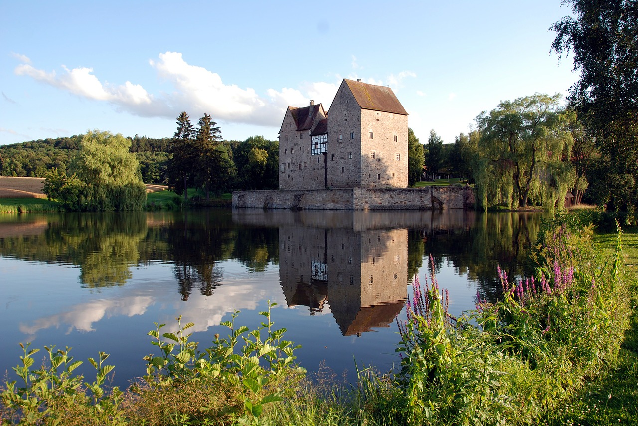 brennhausen castle historic water free photo