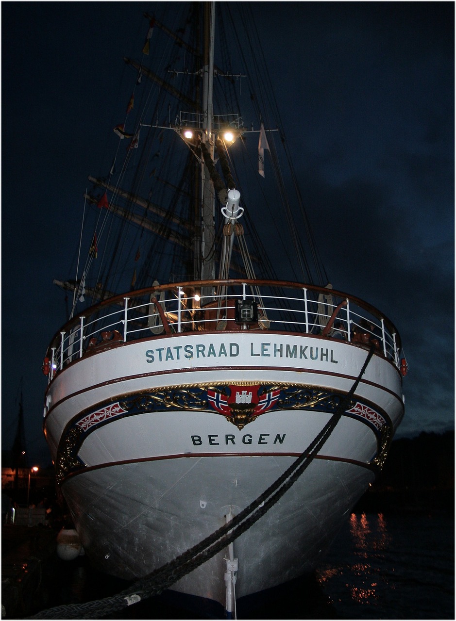 brest sailboat statsraad lehmkuhl free photo