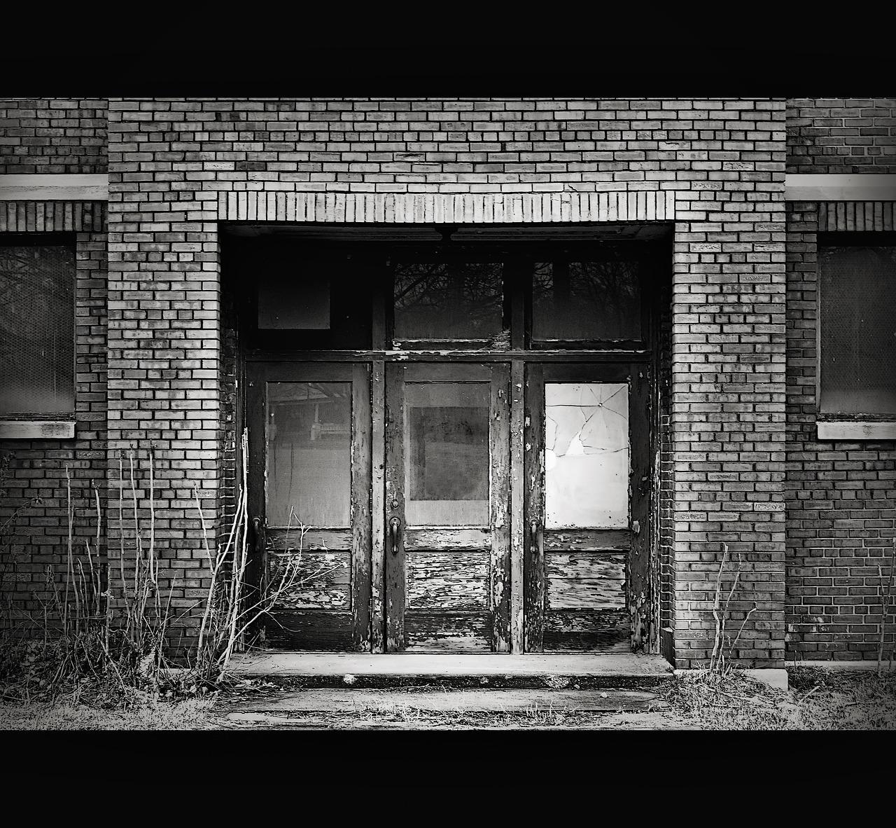 brick warehouse building free photo