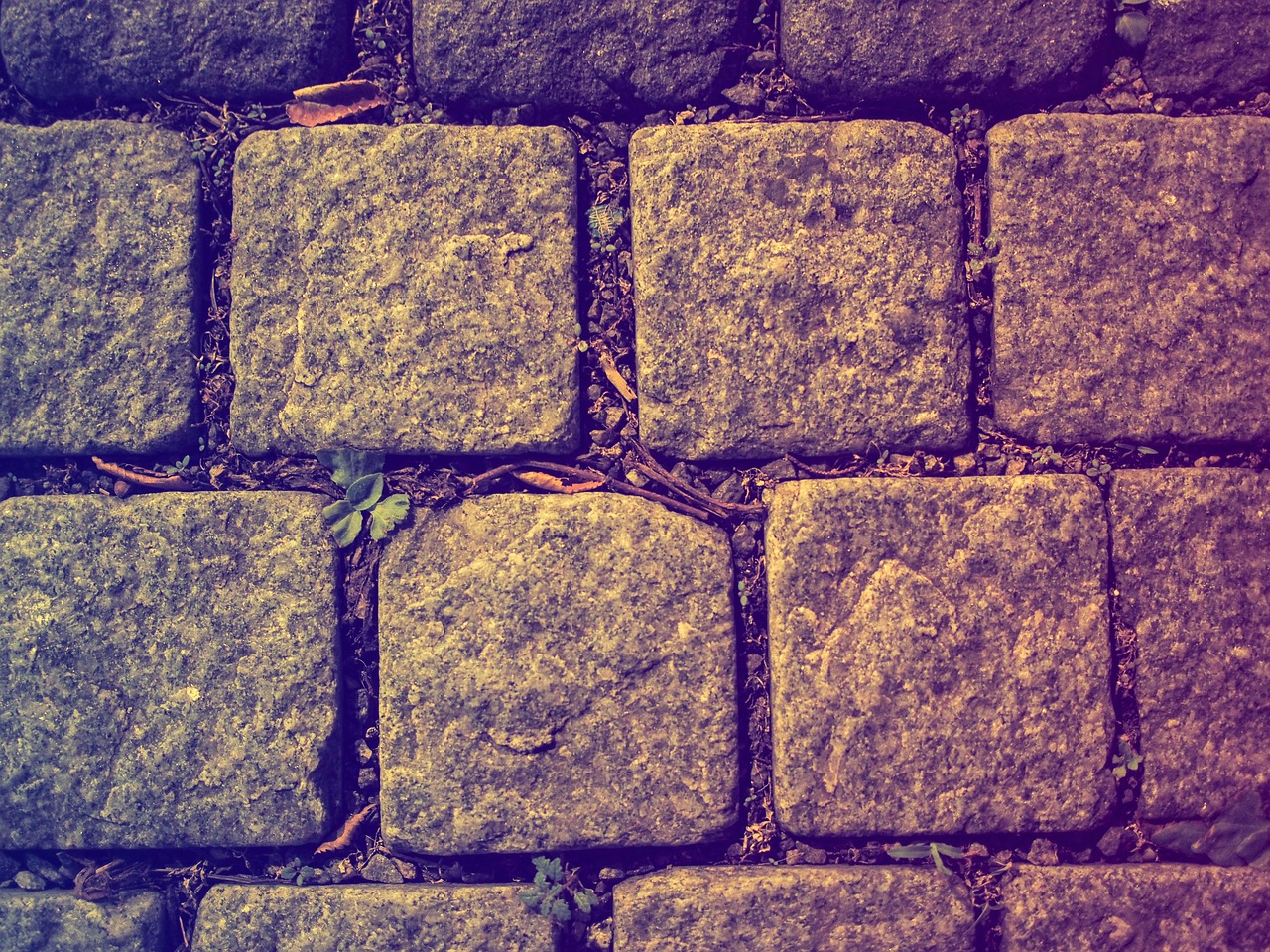 brick square crack free photo