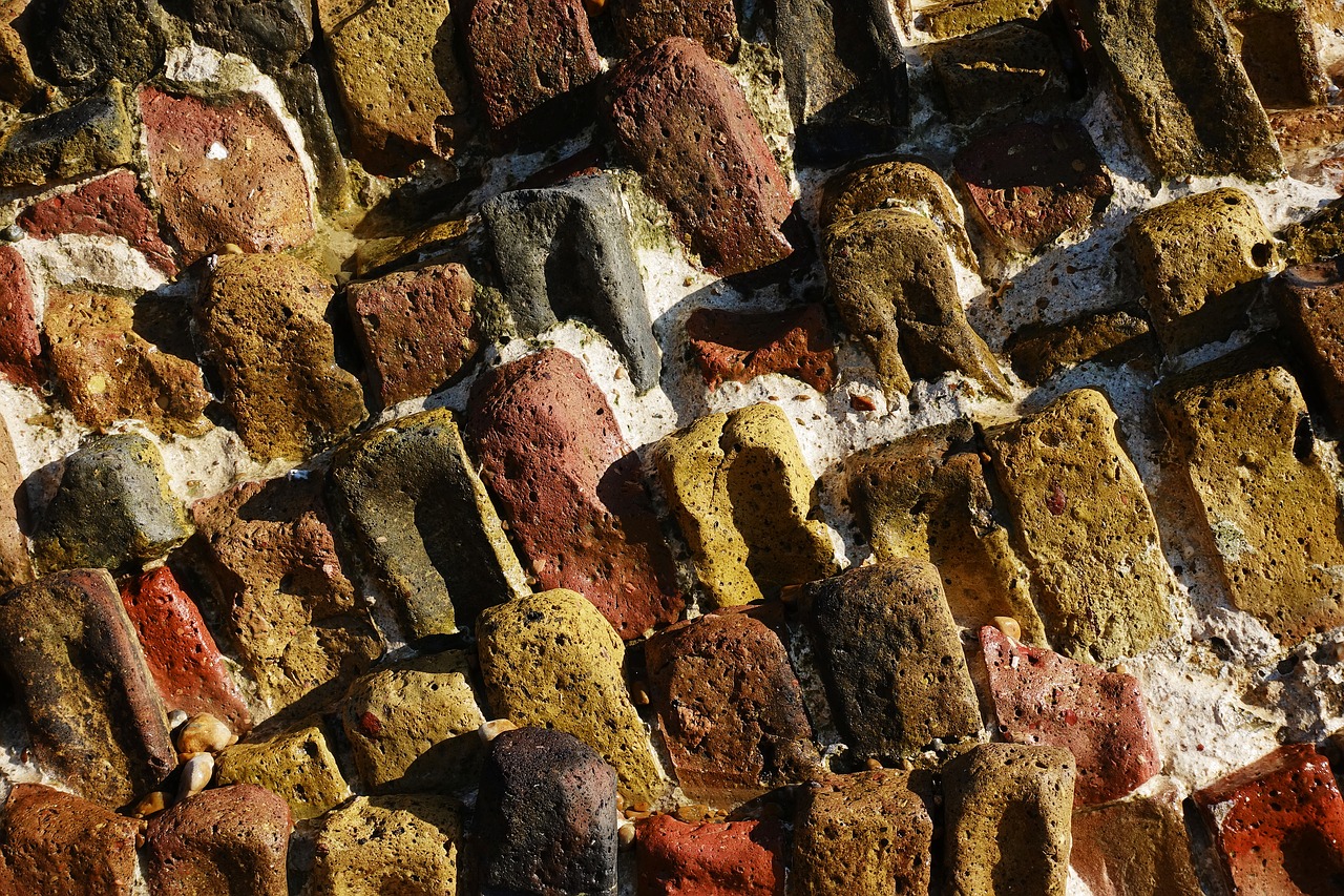 brick  worn  ruin free photo