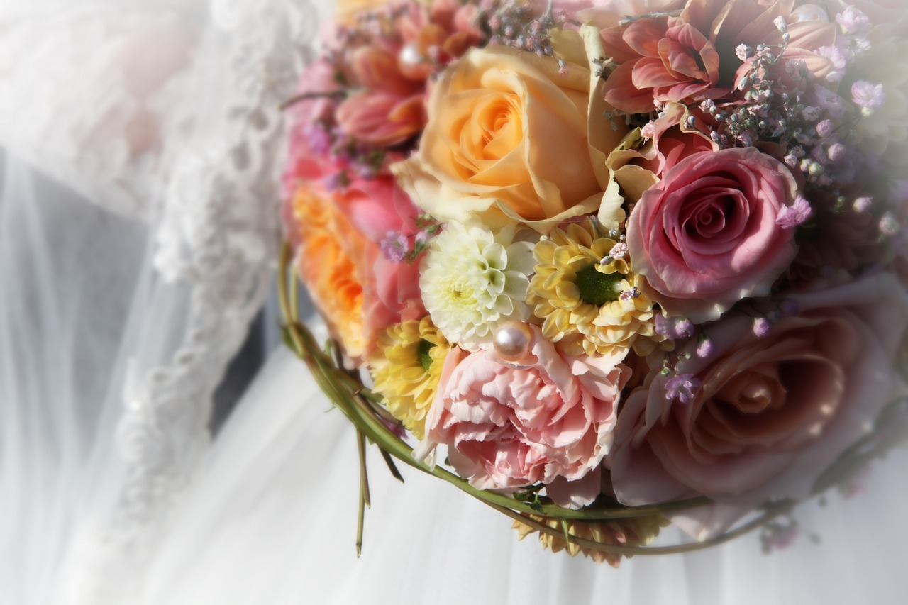 bridal bouquet flower wedding free photo