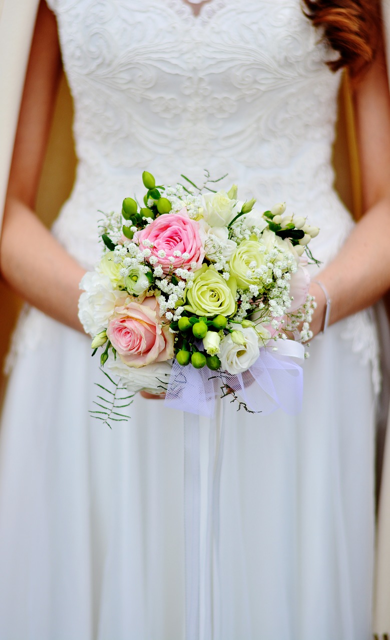 bridal bouquet  bouquet  wedding free photo