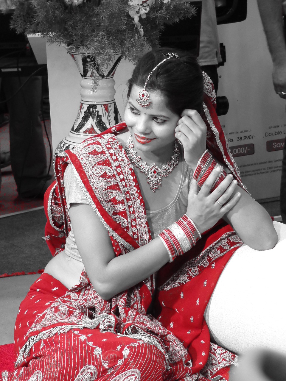 bride indian bride traditional free photo