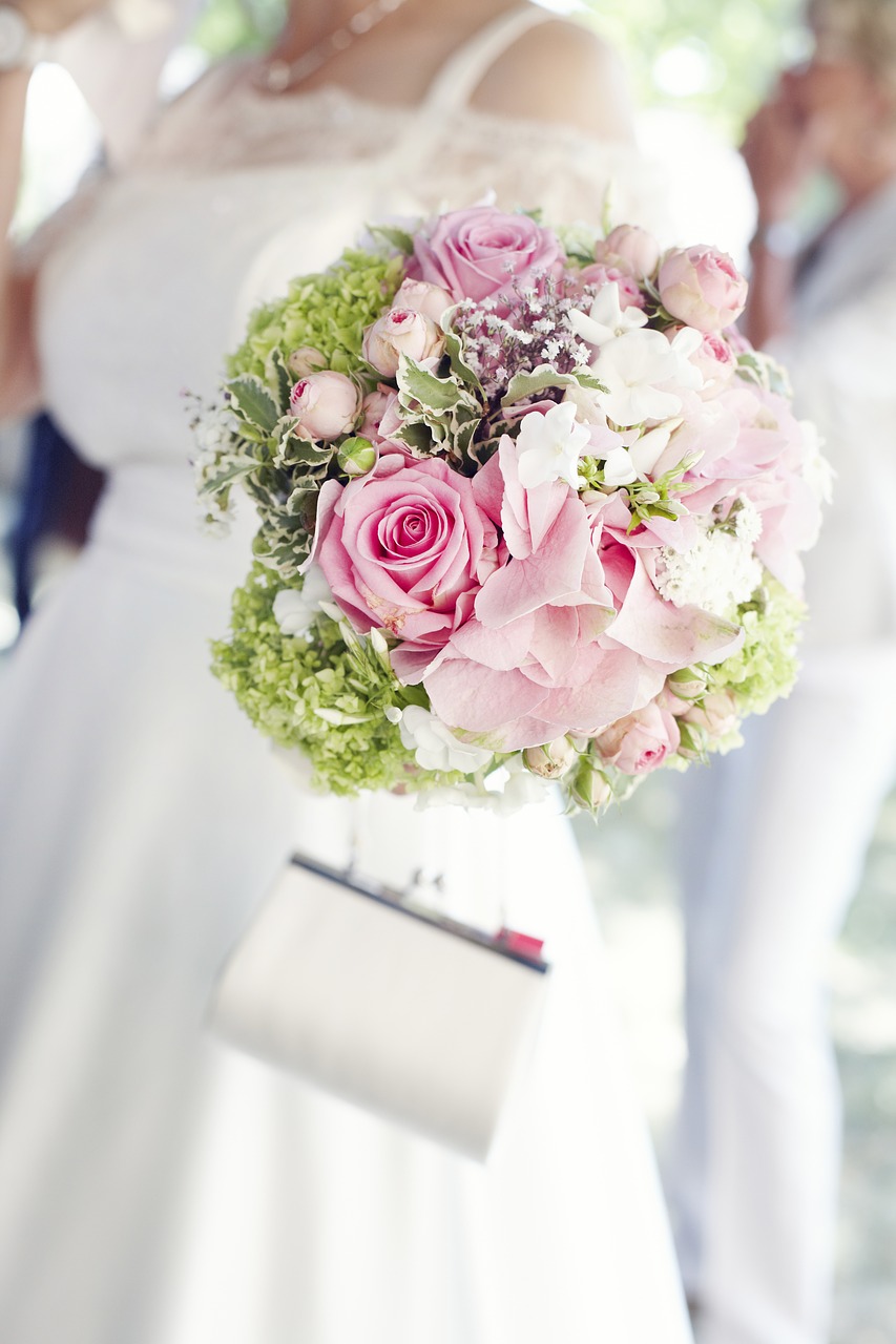 bride bouquet wedding free photo