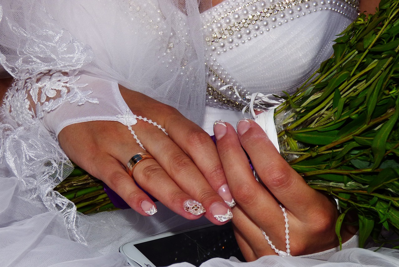 bride ring wedding free photo