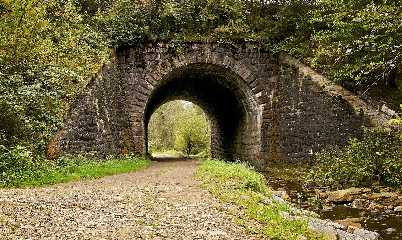 bridge the viaduct building free photo