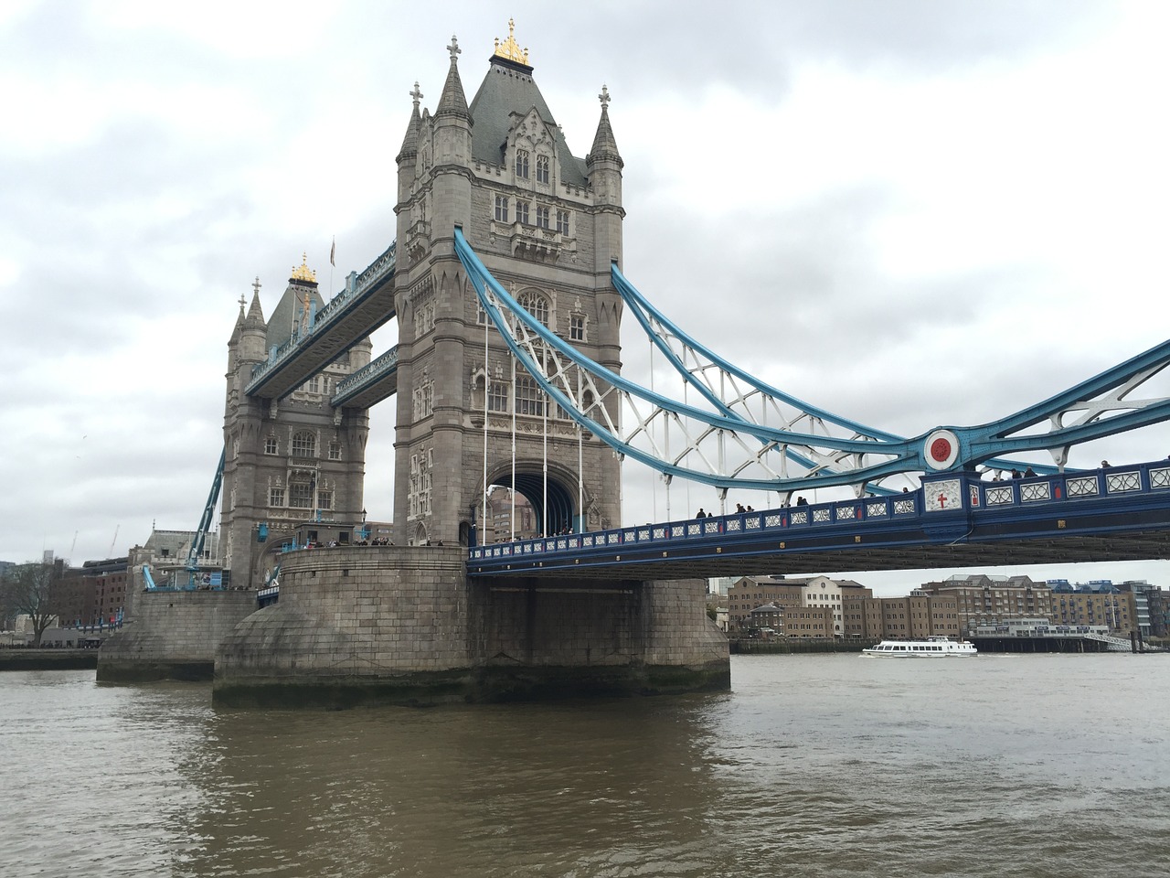 london bridge england free photo