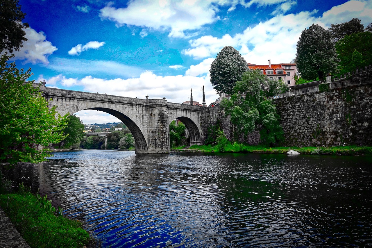 amarante bridge river free photo