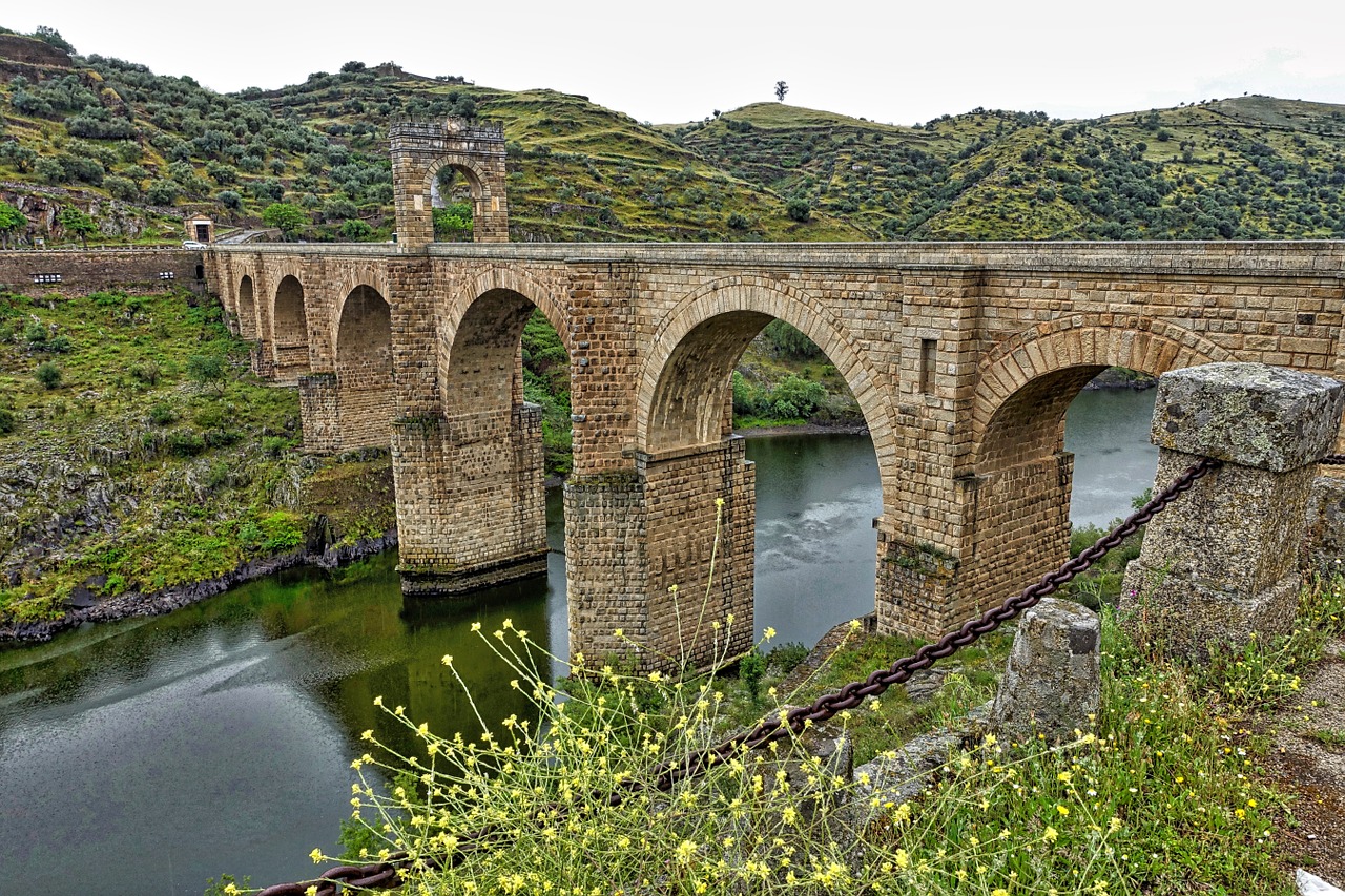 bridge alcantara roman free photo