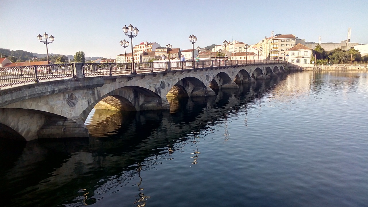 bridge water reflection free photo