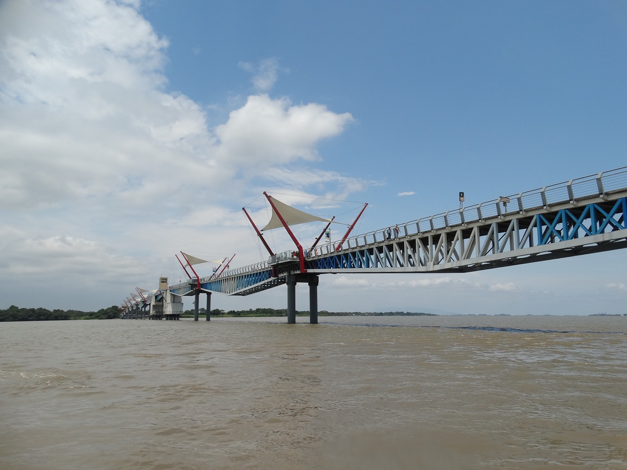 bridge santay sky free photo