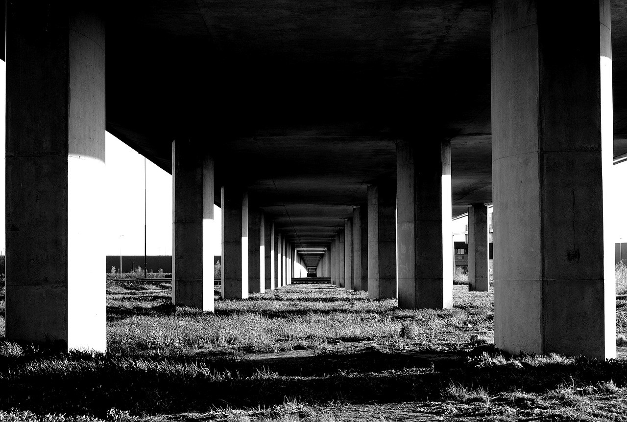 bridge column monochrome free photo