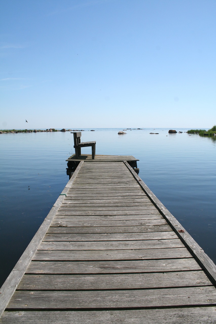 bridge summer sofa free photo