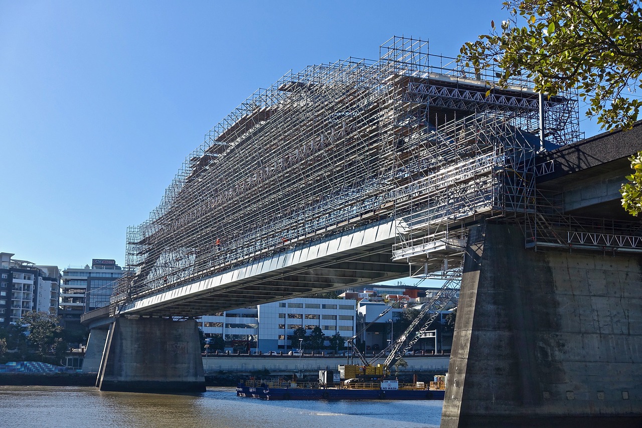 bridge maintenance scaffolding free photo