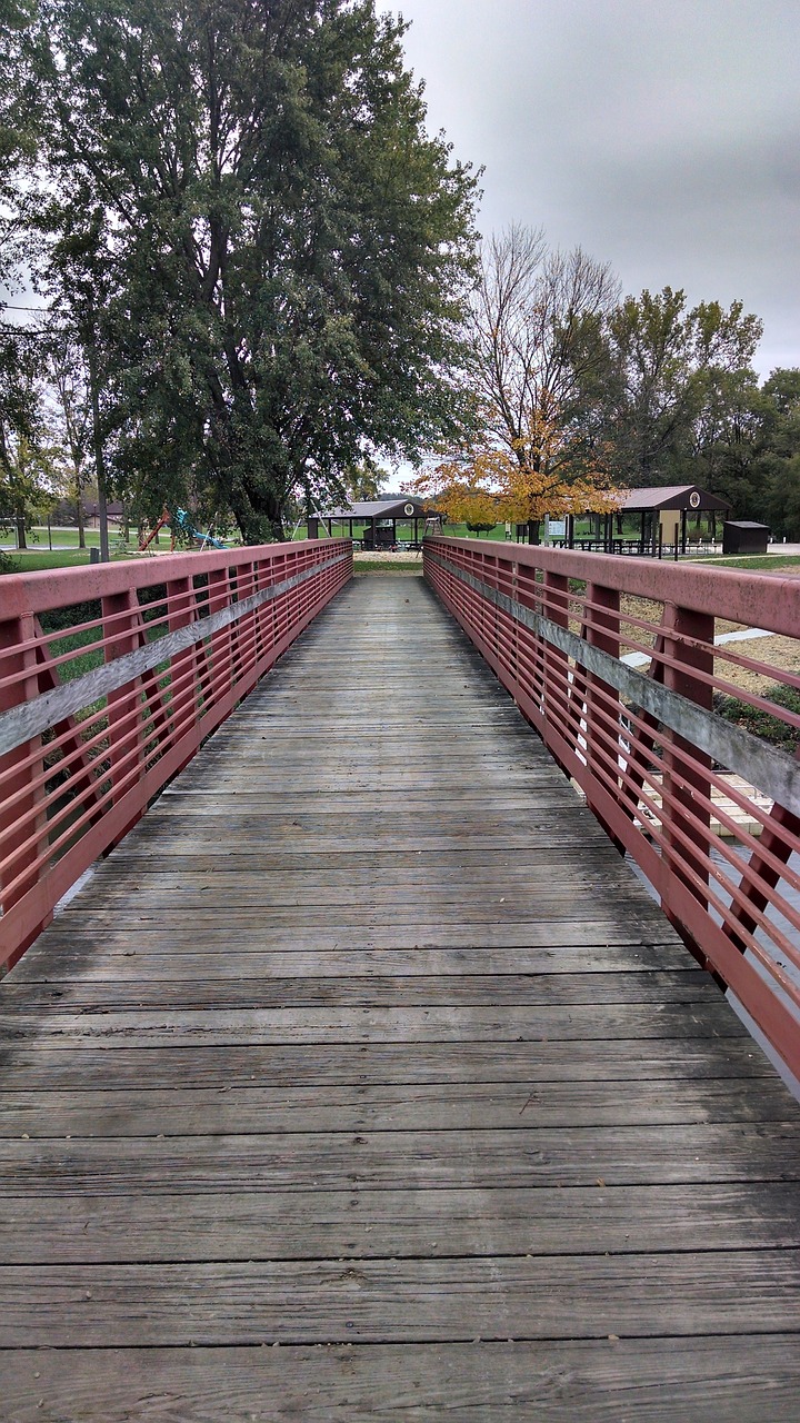 bridge pedestrian bridge red bridge free photo