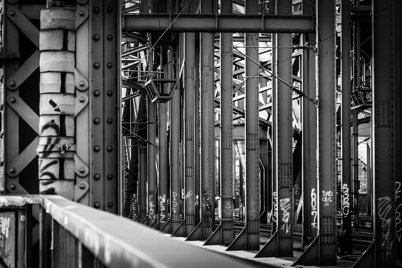 bridge  steel structure  railway bridge free photo