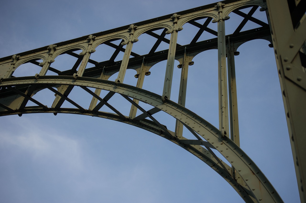 bridge  steel structure  architecture free photo