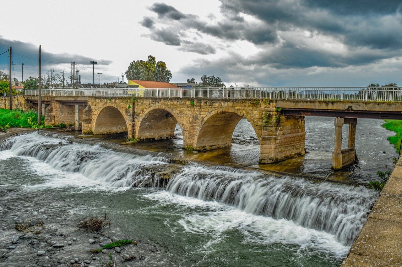 bridge  river  architecture free photo