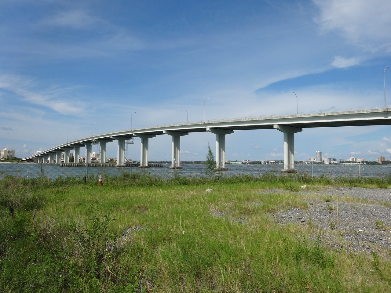 bridge mar ocean free photo