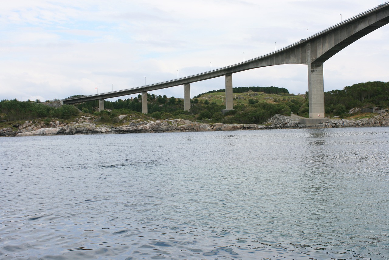 bridge concrete columns free photo