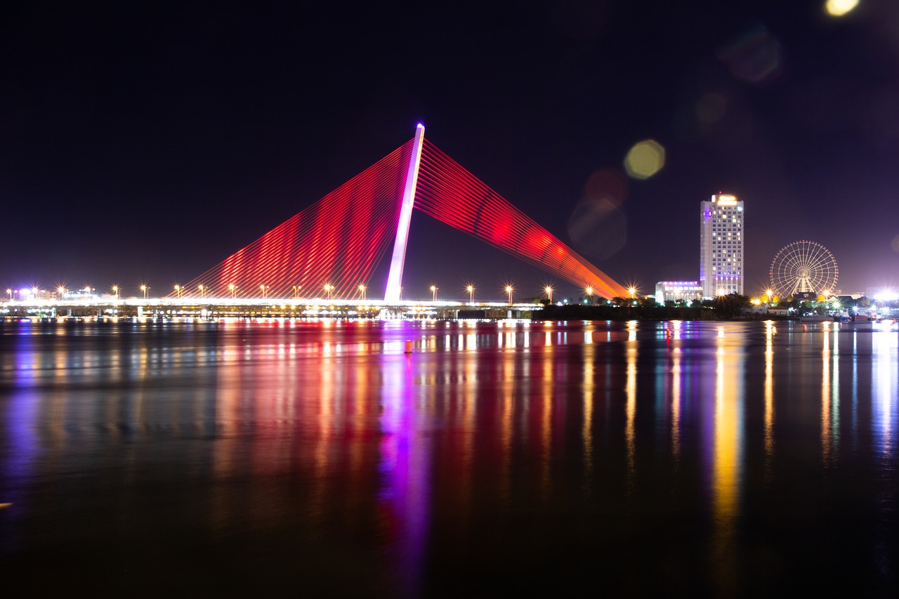 bridge  da nang  vietnam free photo