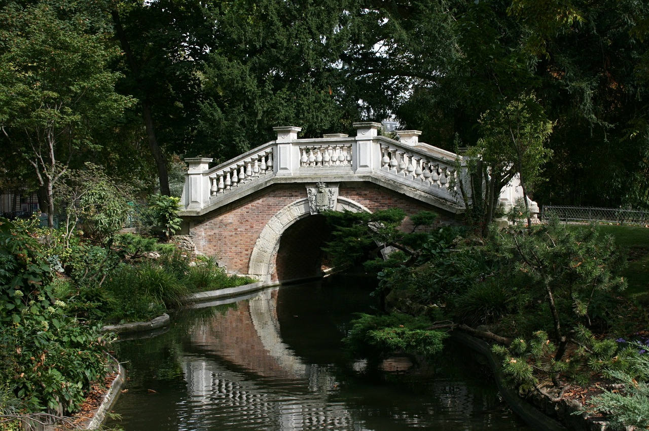 bridge water mirror parc monceau free photo