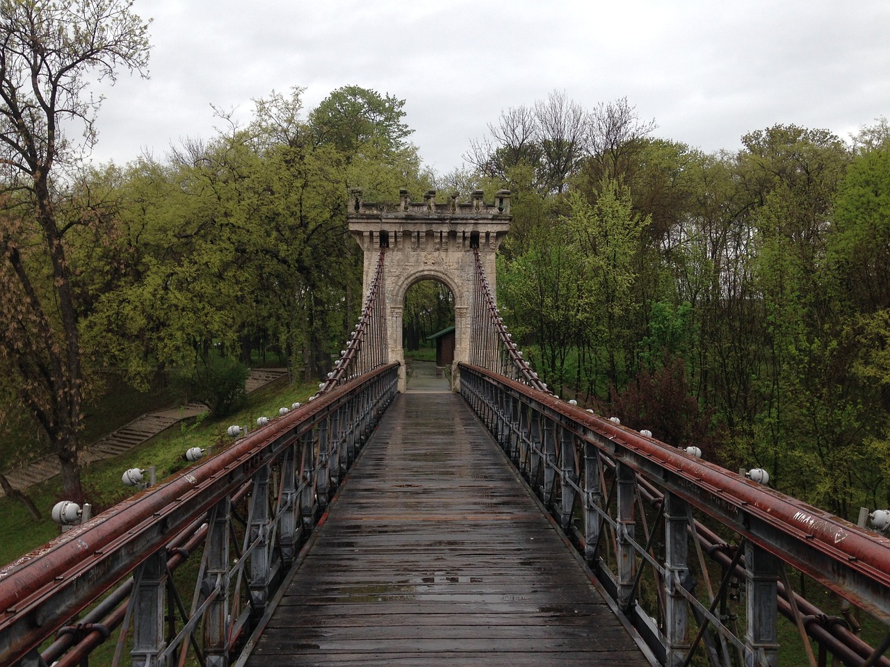 bridge park rain free photo