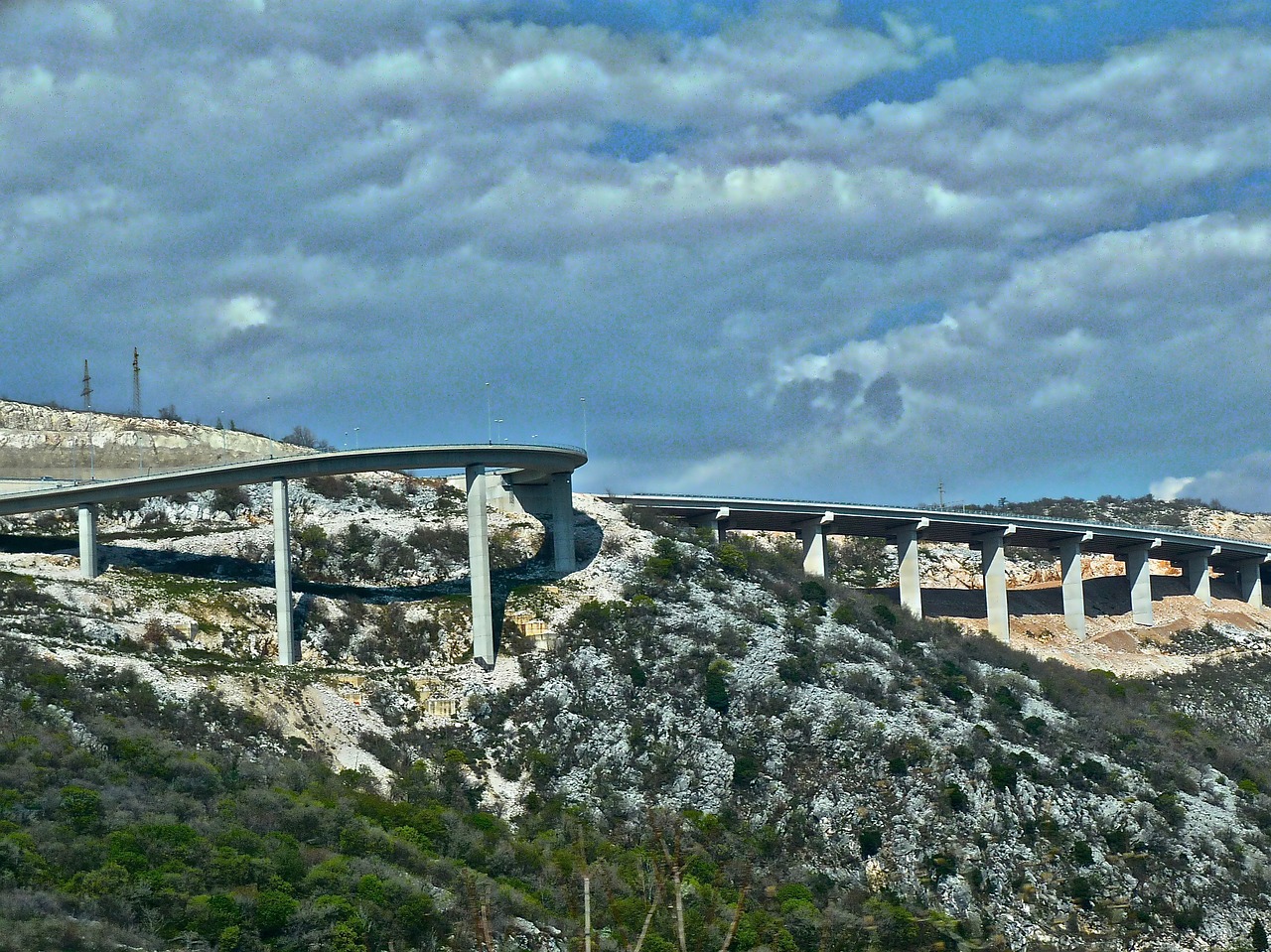bridge roadway mountainous free photo