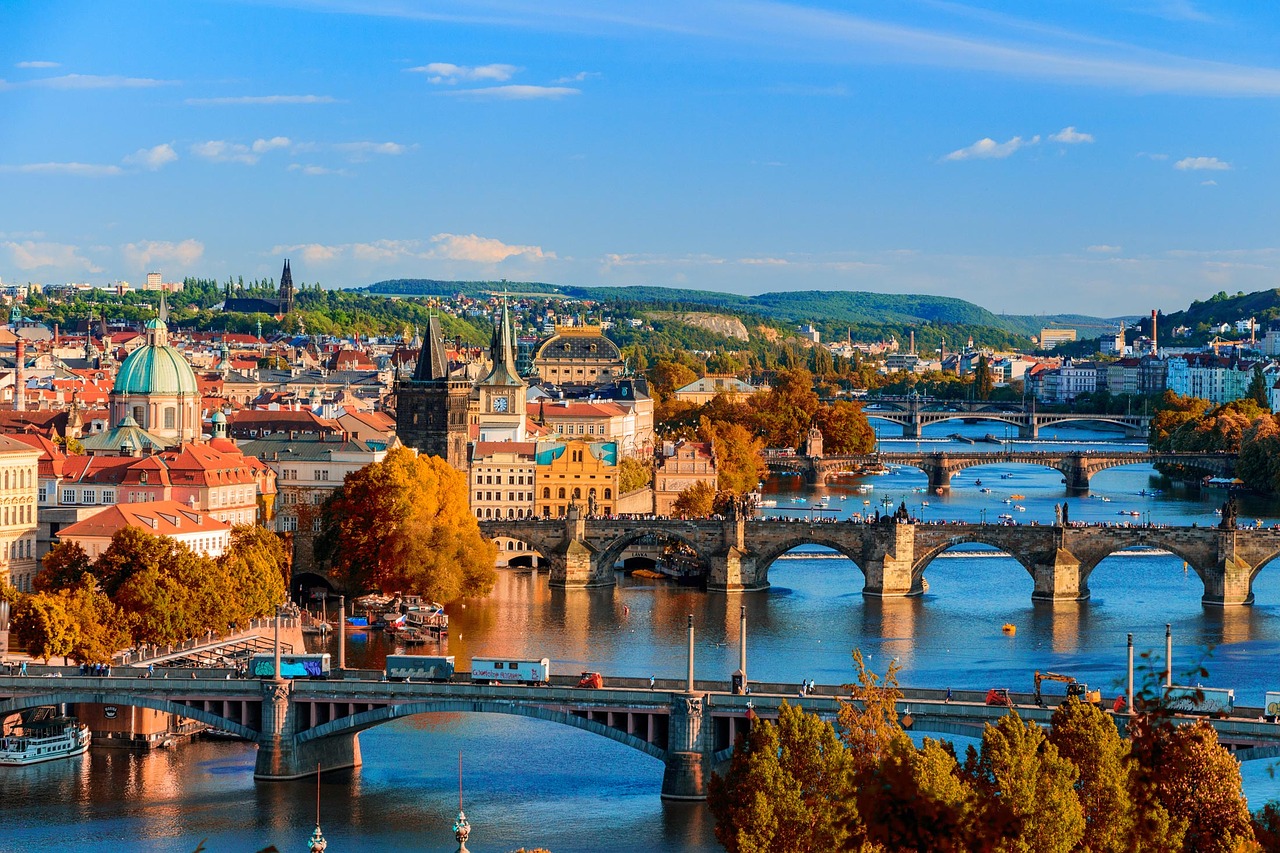 bridges  prague  czechia free photo