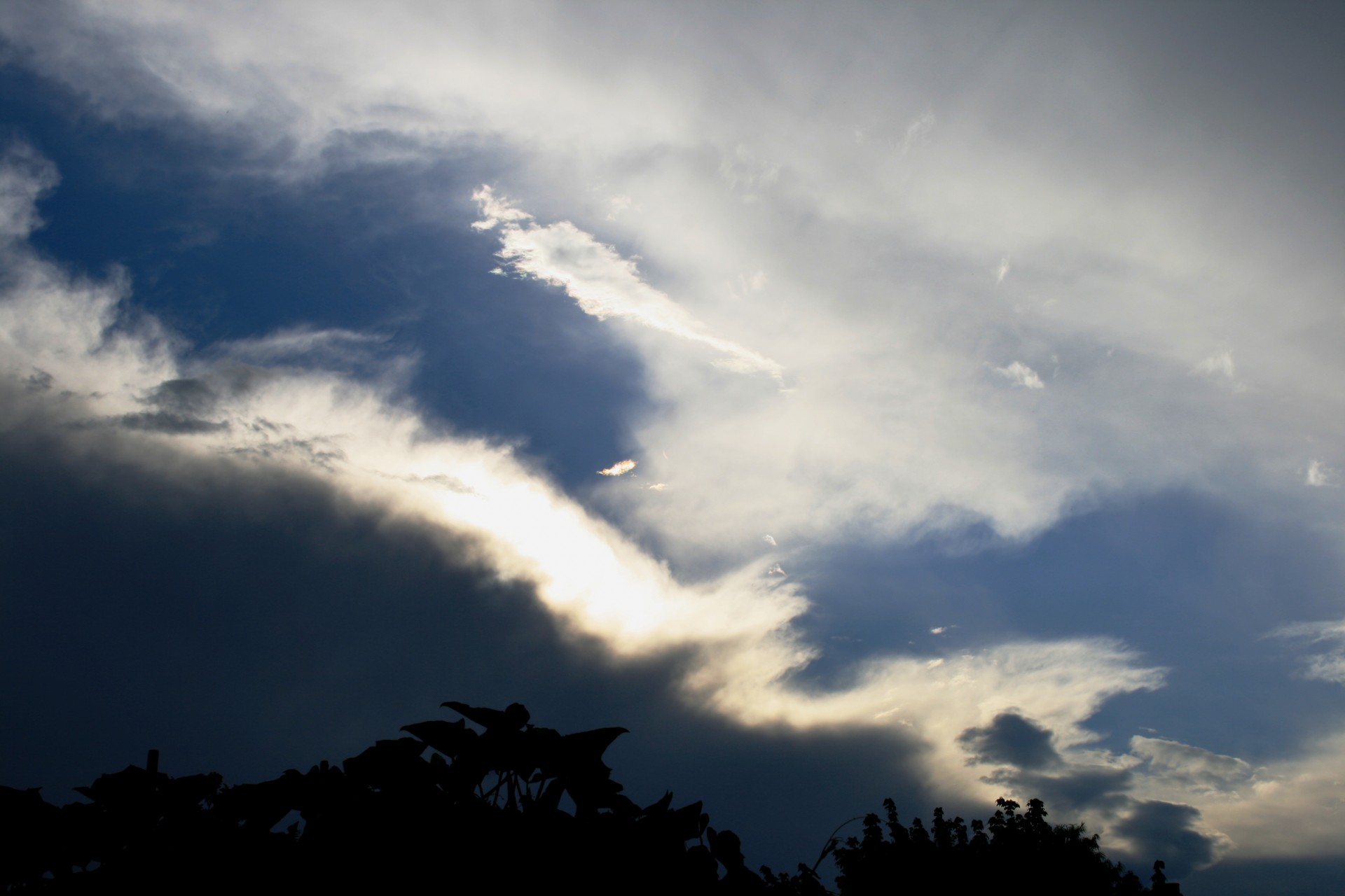 cloud white glossy free photo