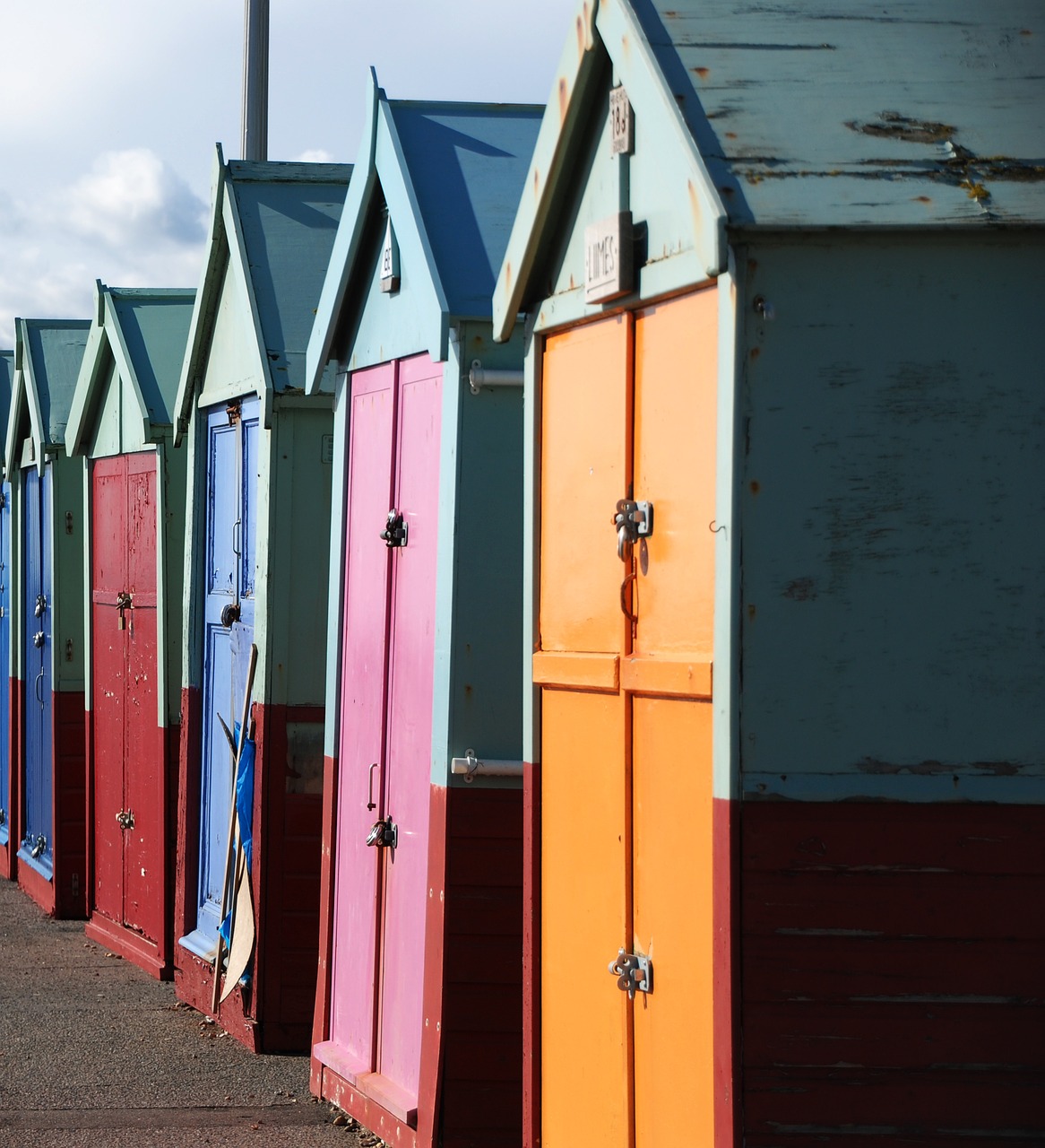 brighton beach huts beach free photo