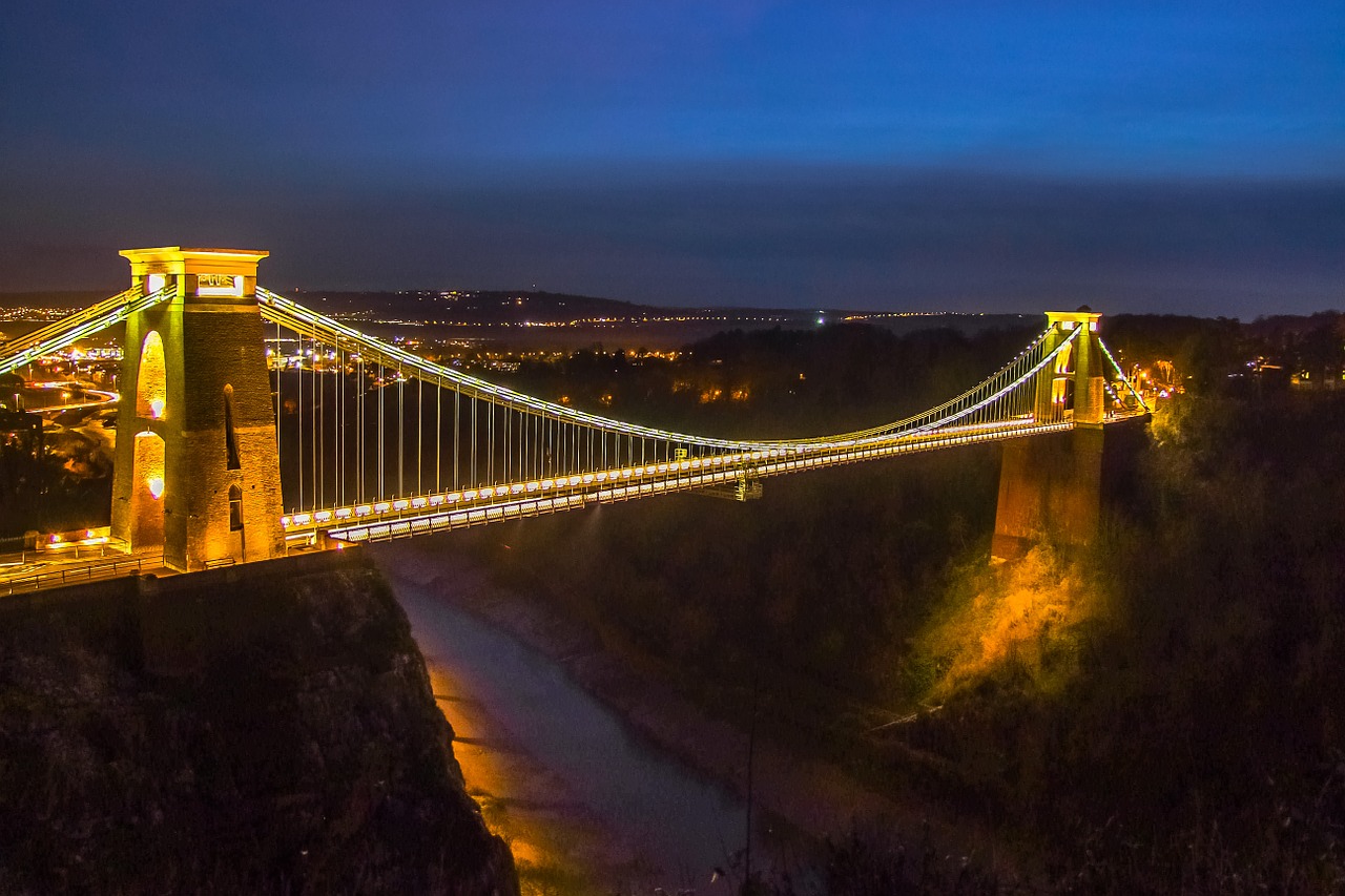 bristol bridge building free photo