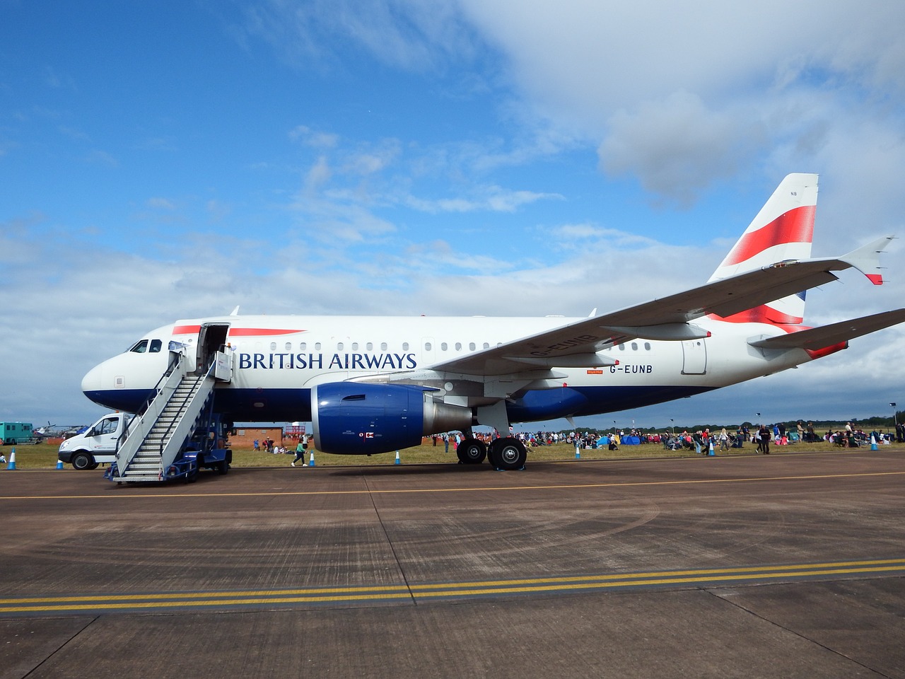 british airways passenger plane airliner free photo