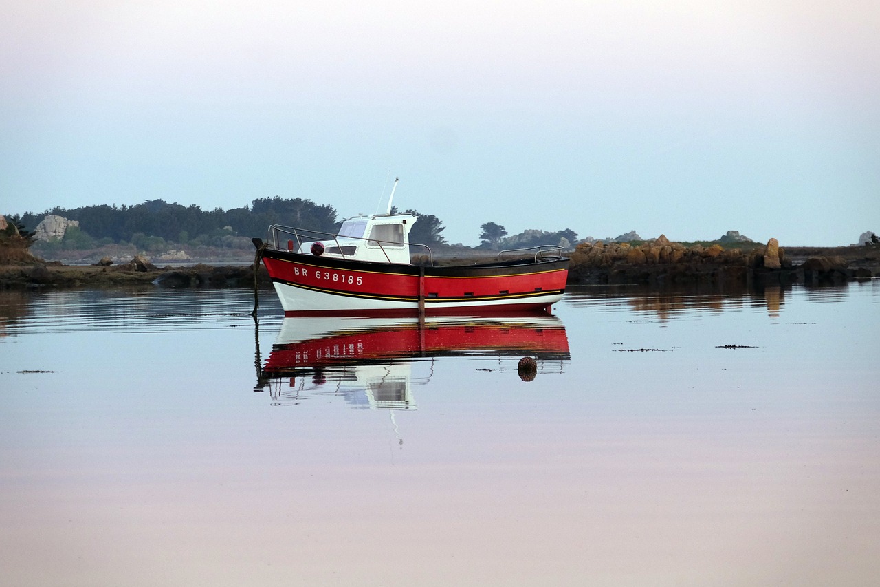 brittany boat sea free photo