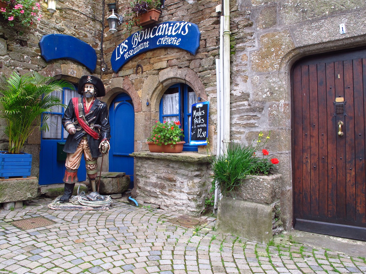 brittany corsair restaurant breton free photo