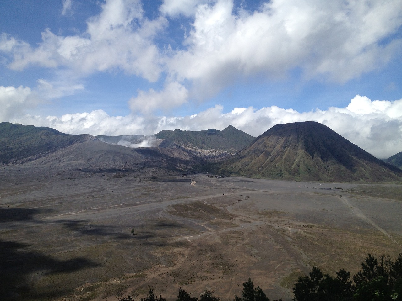 bromo indonesia natural spectacle free photo