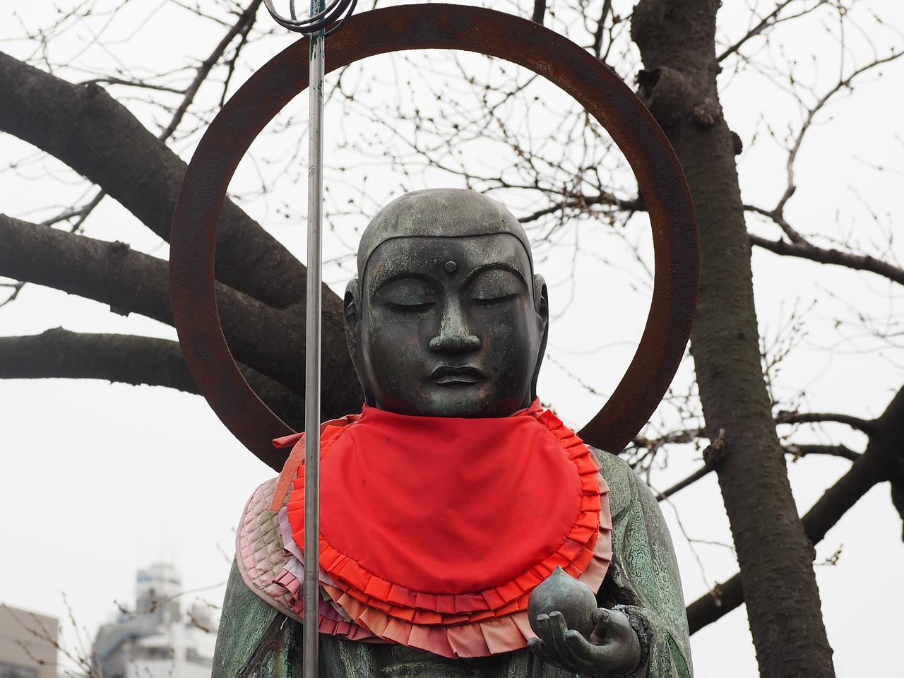 bronze statue buddhism japan free photo