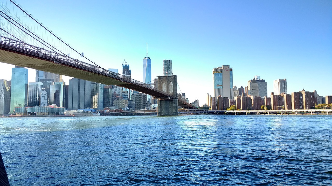 brooklyn bridge skyline manhattan free photo