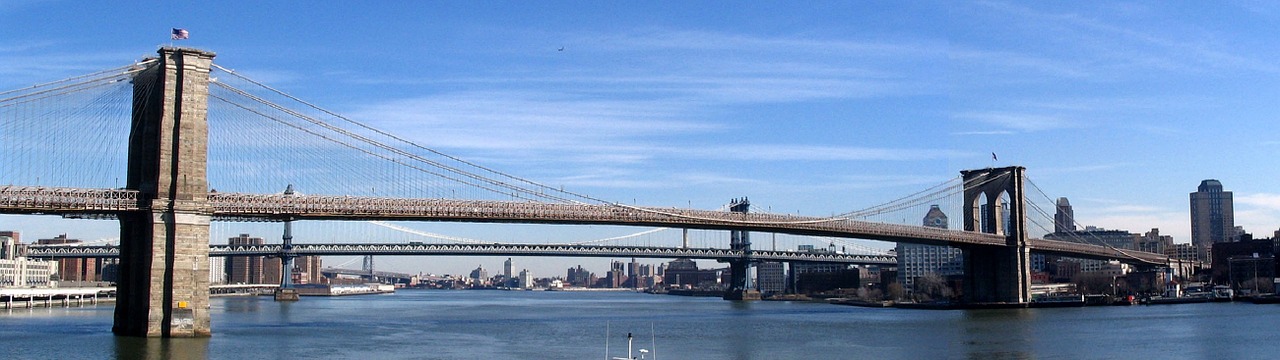 brooklyn bridge east river manhattan free photo