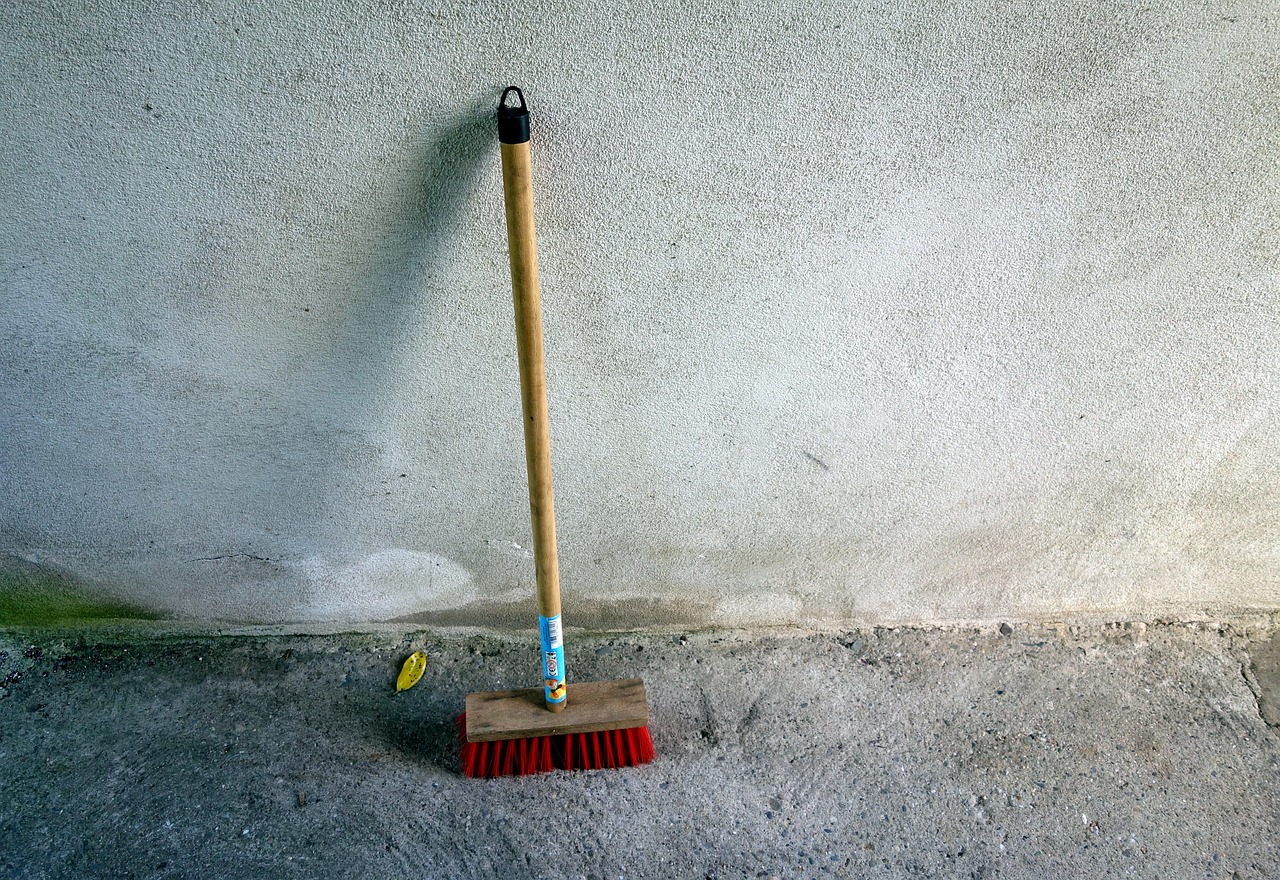 broom wall clean free photo
