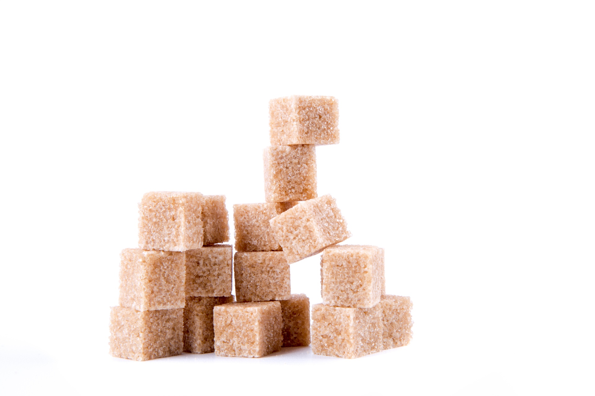 Коричневый сахар из чего. Сахар тростниковый. Коричневый сахар. Неочищенный сахар. Коричный сахар.