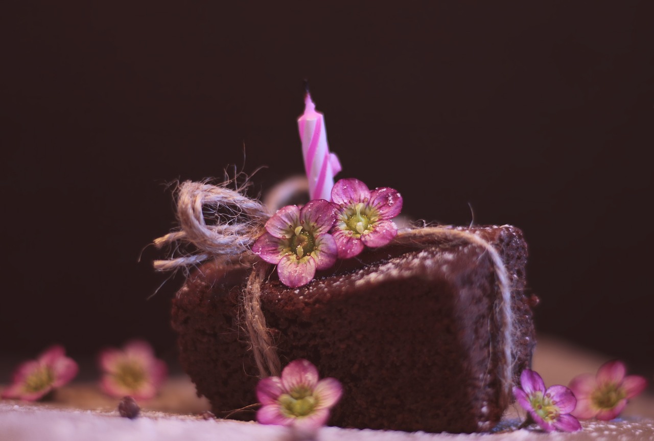 brownie  cake  greeting card free photo