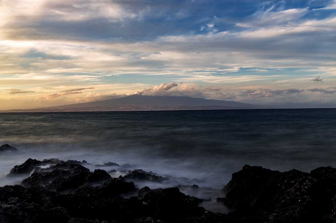 brucoli etna sea free photo