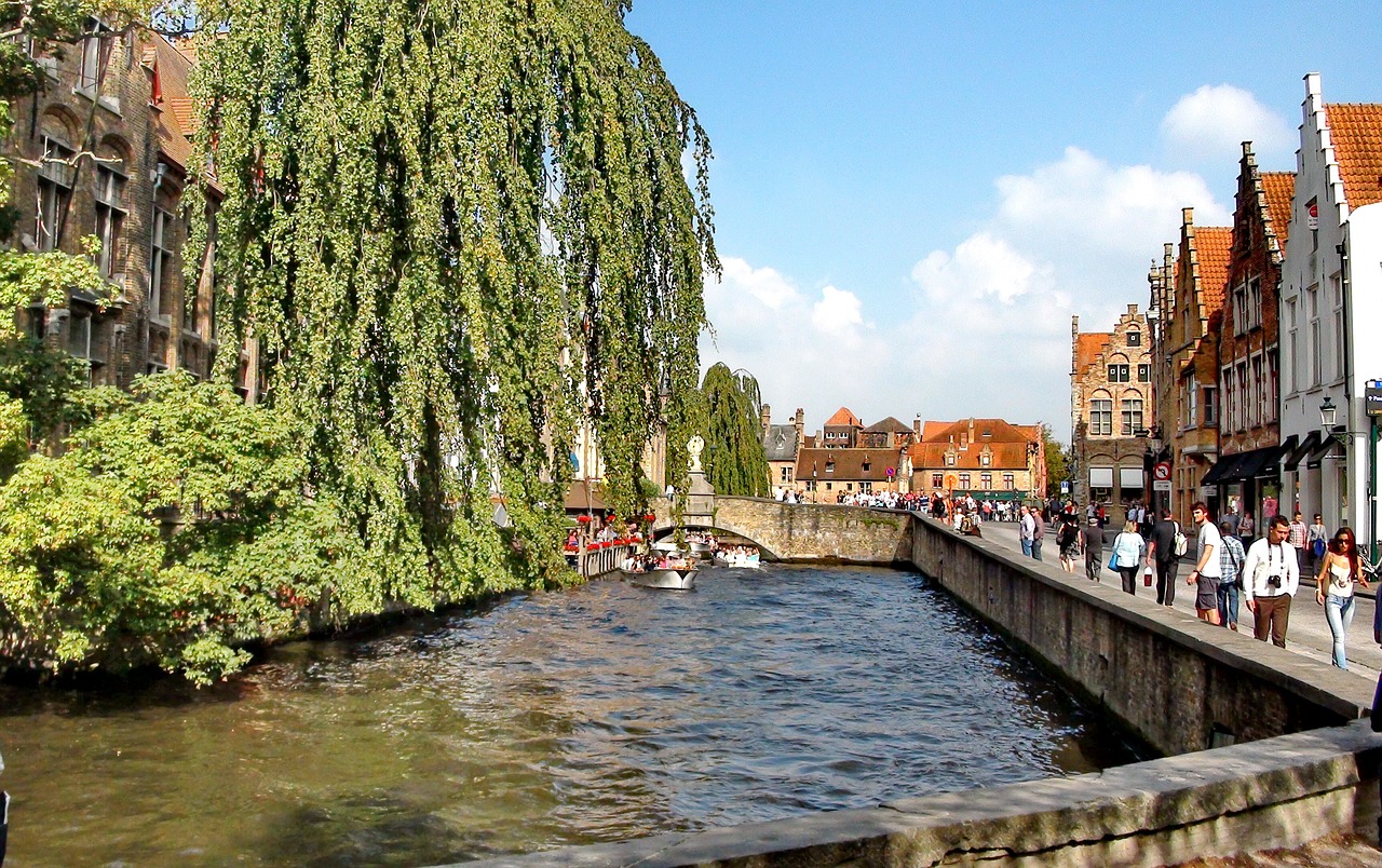 bruges  belgium  college of europe free photo