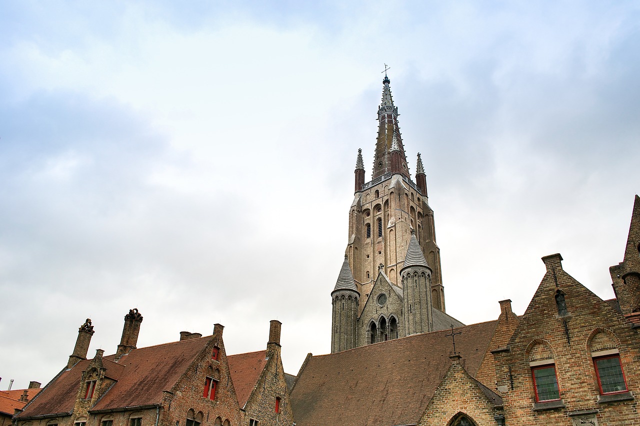 bruges belgium buildings free photo