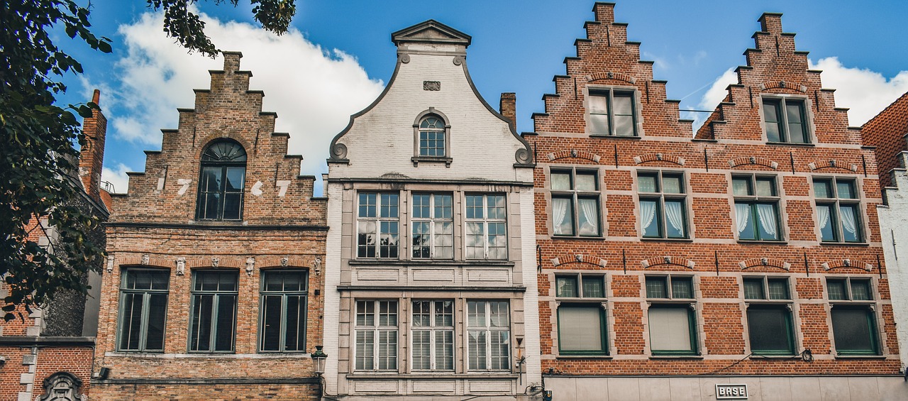 brugge  buildings  architecture free photo