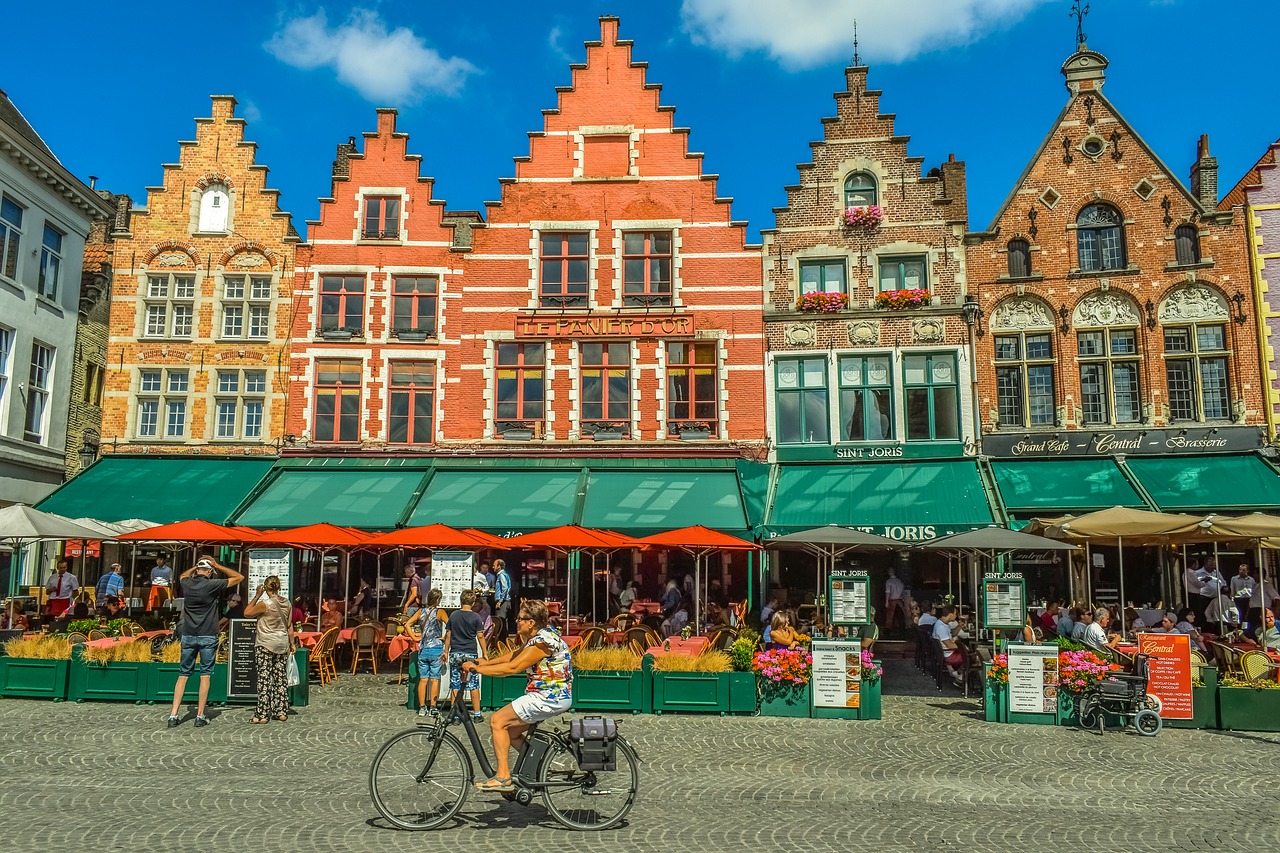 brugge  markt  square free photo